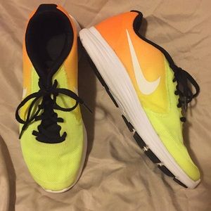 #2SALE❤️Nike Revolution 3 Sneakers